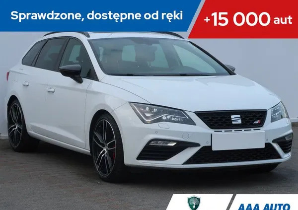 seat leon wielkopolskie Seat Leon cena 100000 przebieg: 48660, rok produkcji 2017 z Zwoleń